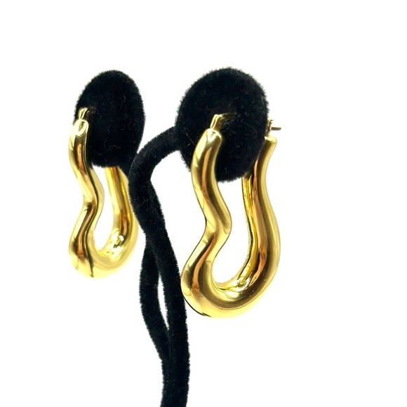 Elegant Wave Gold Tone Hoop Earrings Large Shiny Gold Tone - Picture 1 of 10